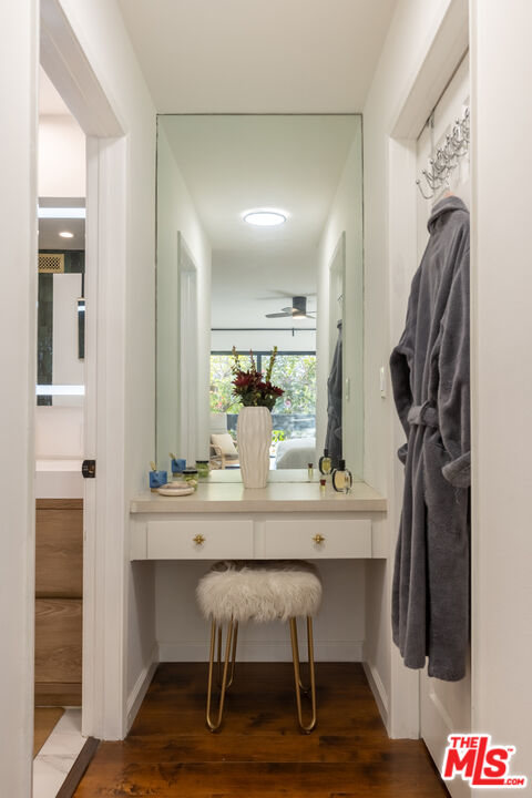 300 S Reno St Unit: 202
