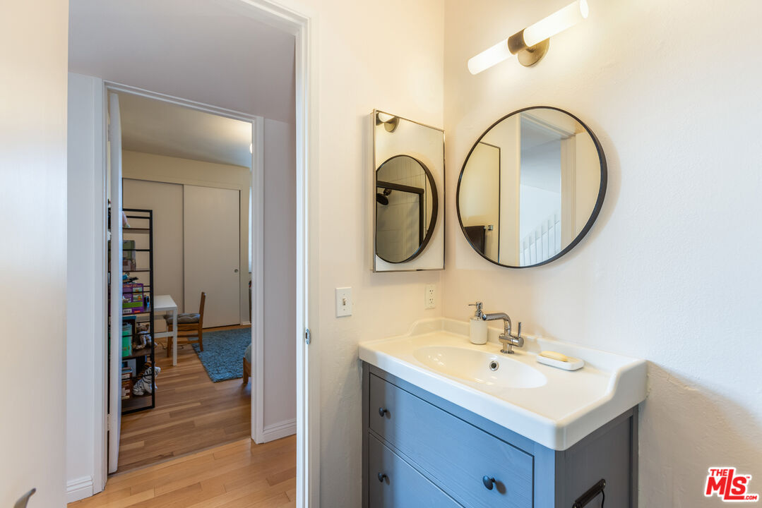 3315 Griffith Park Blvd Unit: 309