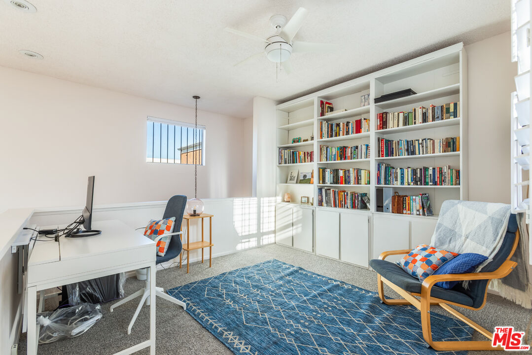 3315 Griffith Park Blvd Unit: 309