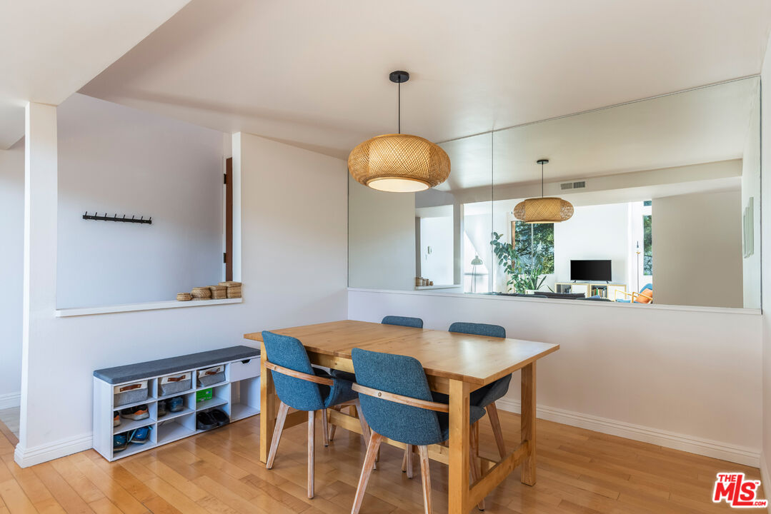 3315 Griffith Park Blvd Unit: 309