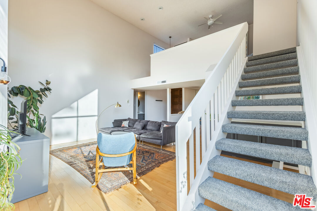 3315 Griffith Park Blvd Unit: 309