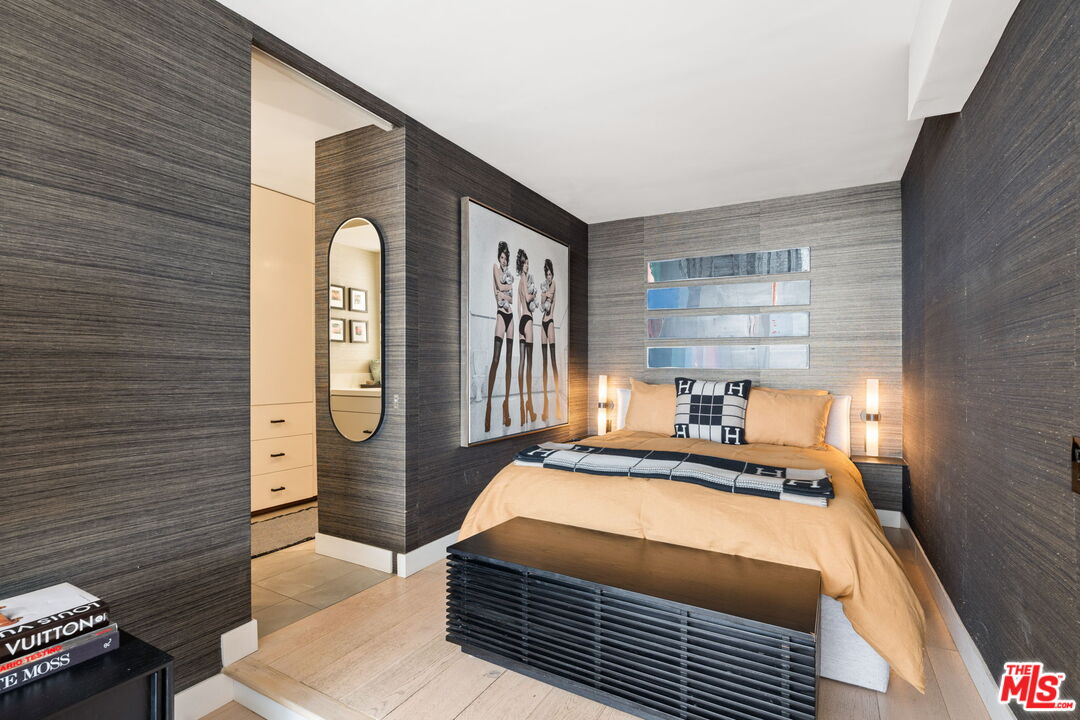 8787 Shoreham Dr Unit: 608