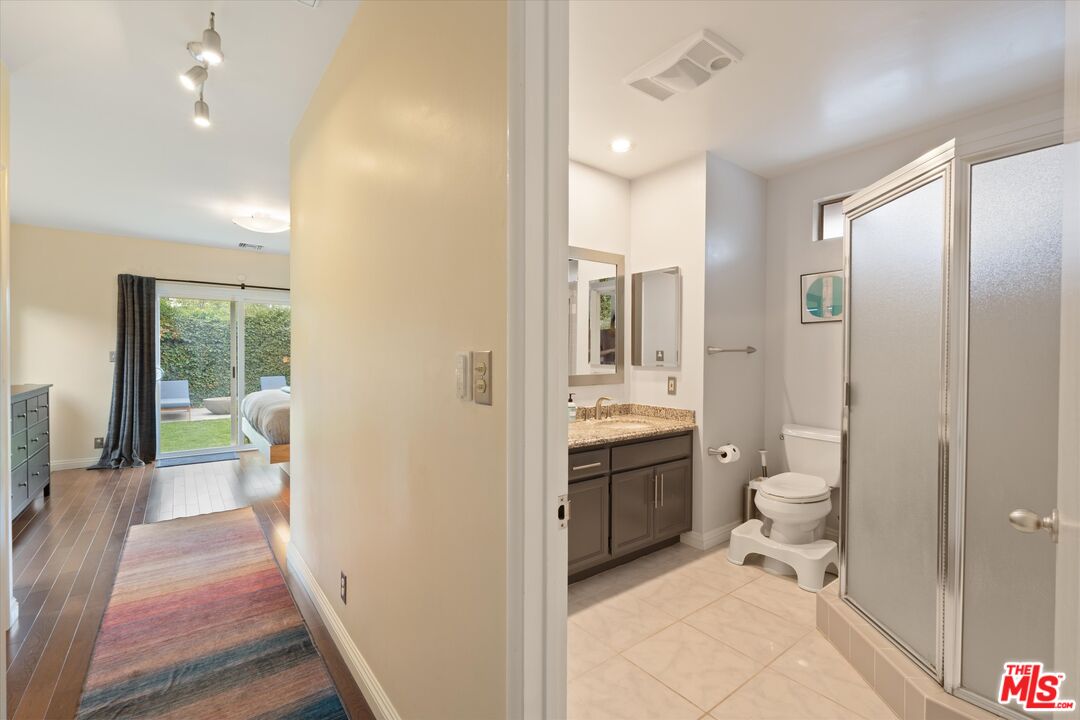 317 S Orchard Dr