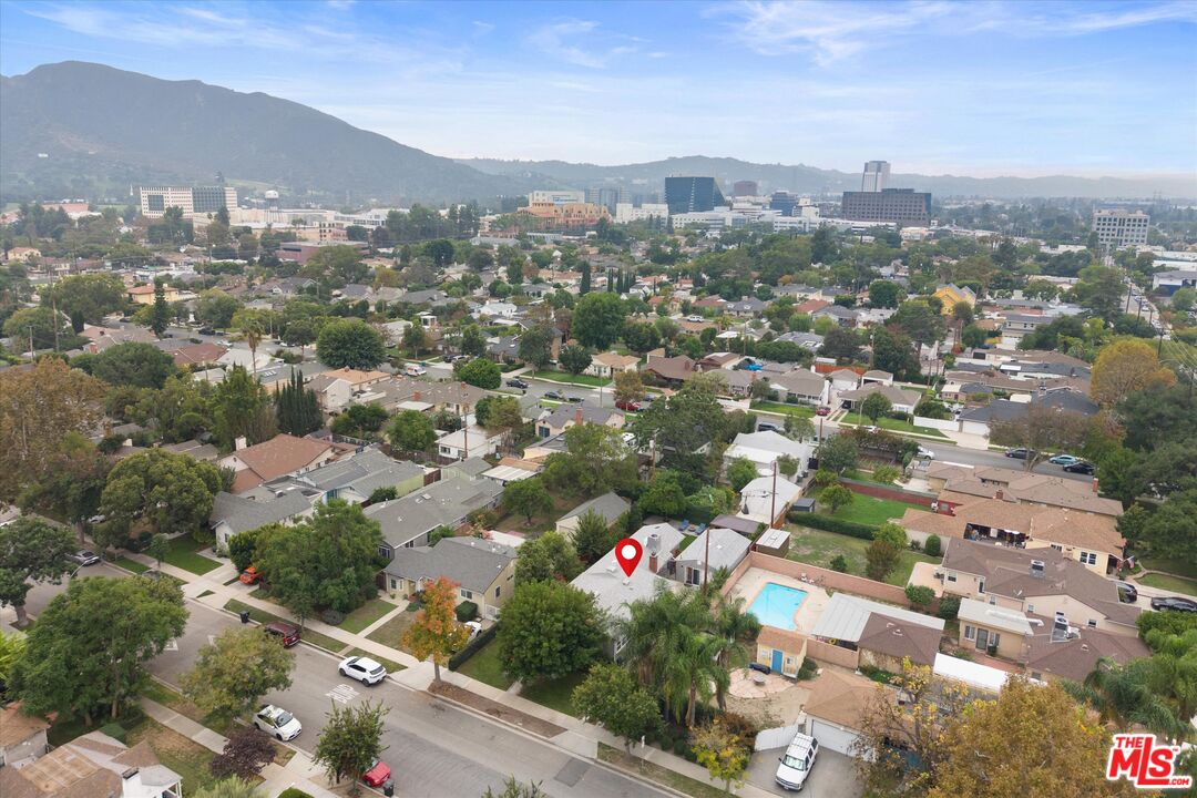 317 S Orchard Dr