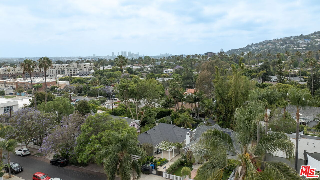 1617 N Vista St