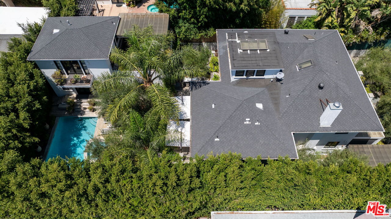 1743 N Curson Ave