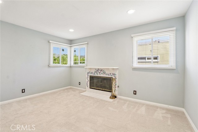 10925 Willowbrae