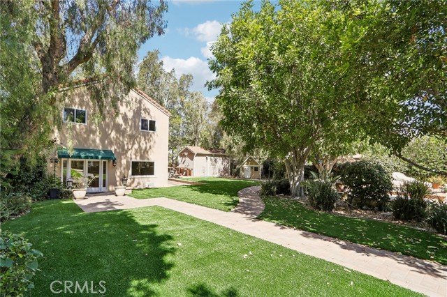 10925 Willowbrae