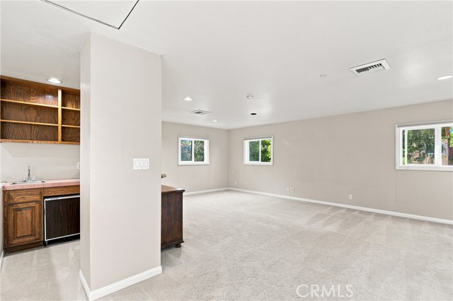 10925 Willowbrae