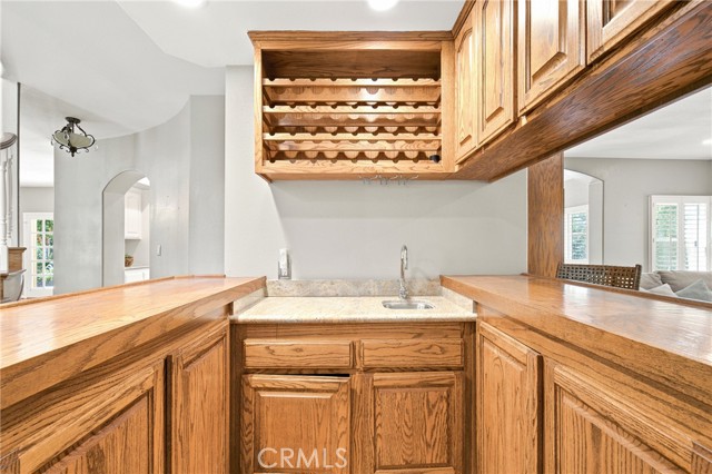 10925 Willowbrae