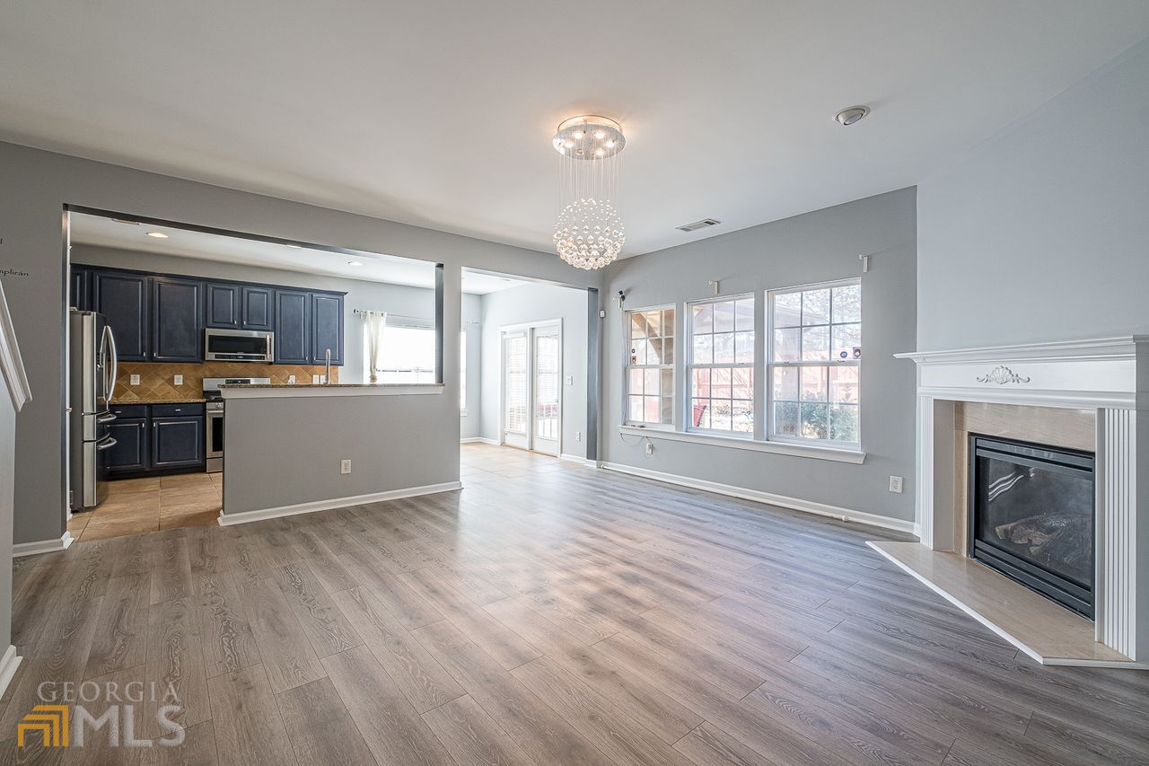 405 HIGHBRANCH Circle