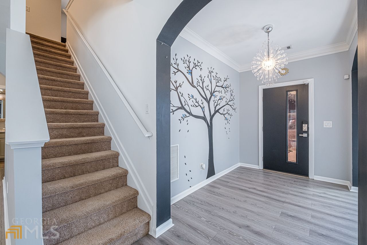 405 HIGHBRANCH Circle