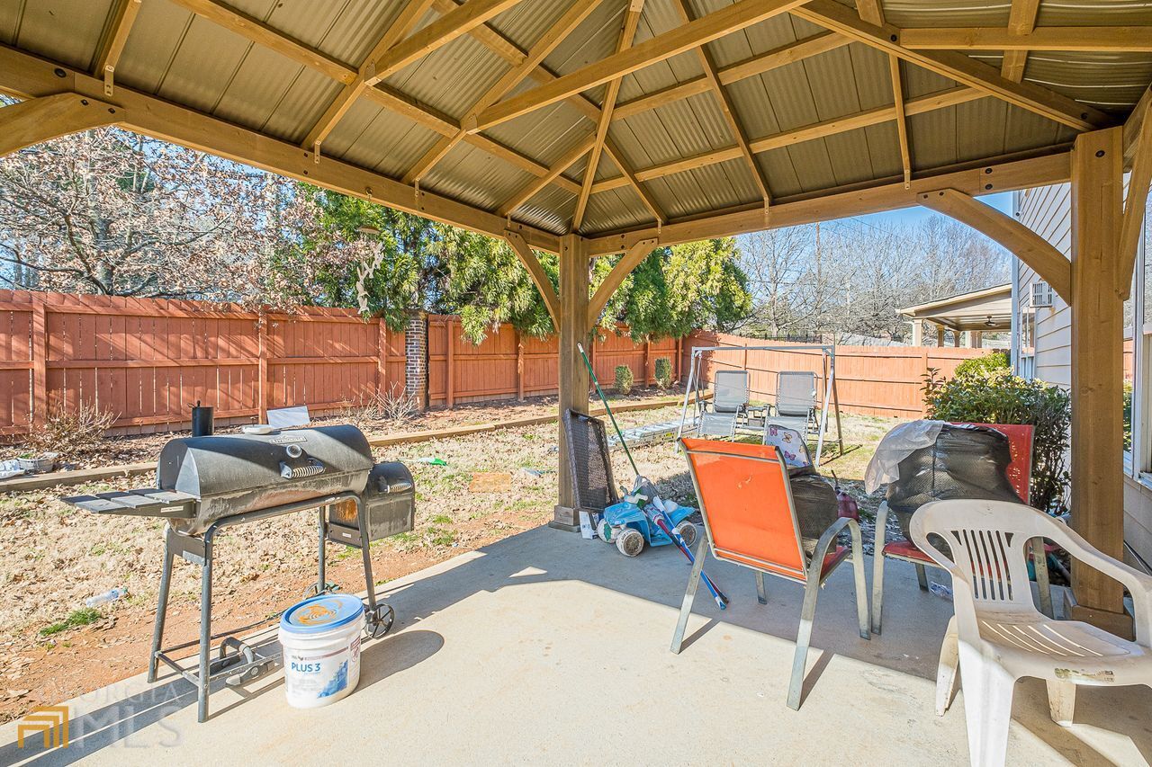 405 HIGHBRANCH Circle