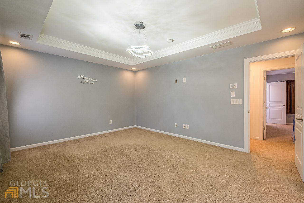 405 HIGHBRANCH Circle
