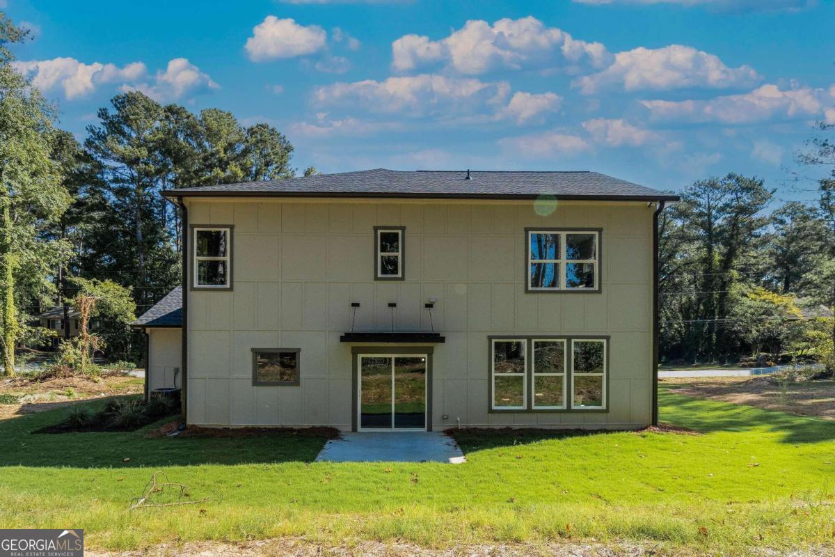 3277 Village Glen Drive