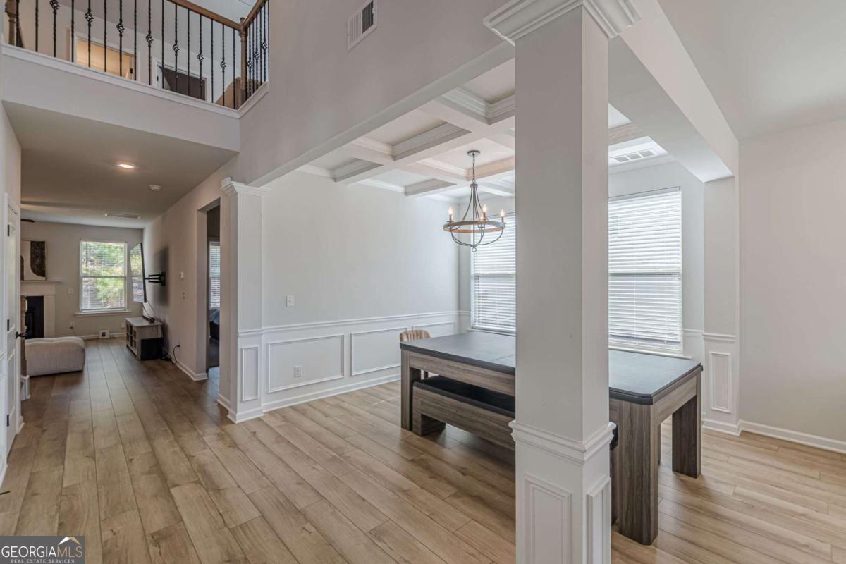 4876 Elm Leaf Drive SW