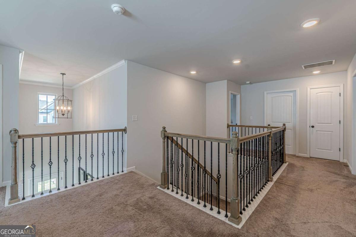 4876 Elm Leaf Drive SW