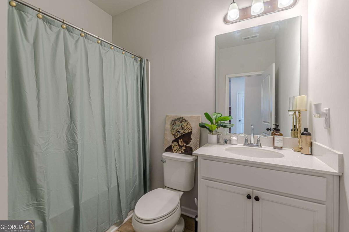 4876 Elm Leaf Drive SW