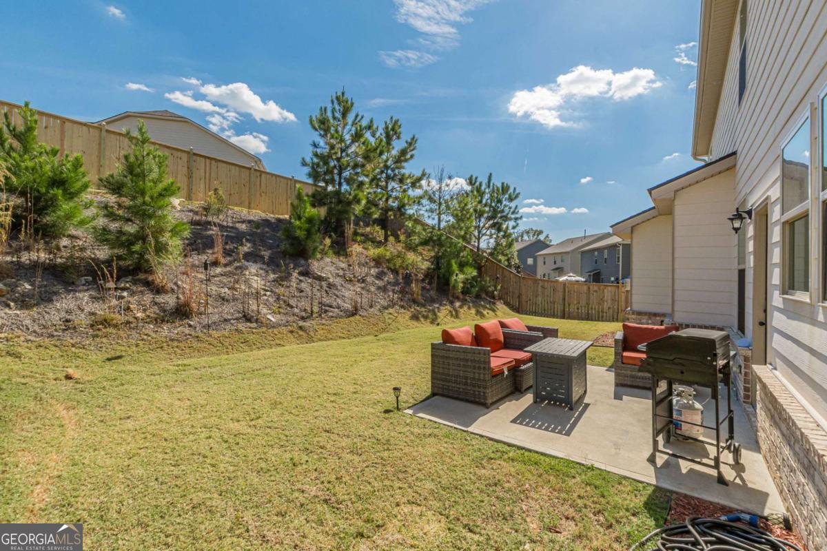 4876 Elm Leaf Drive SW