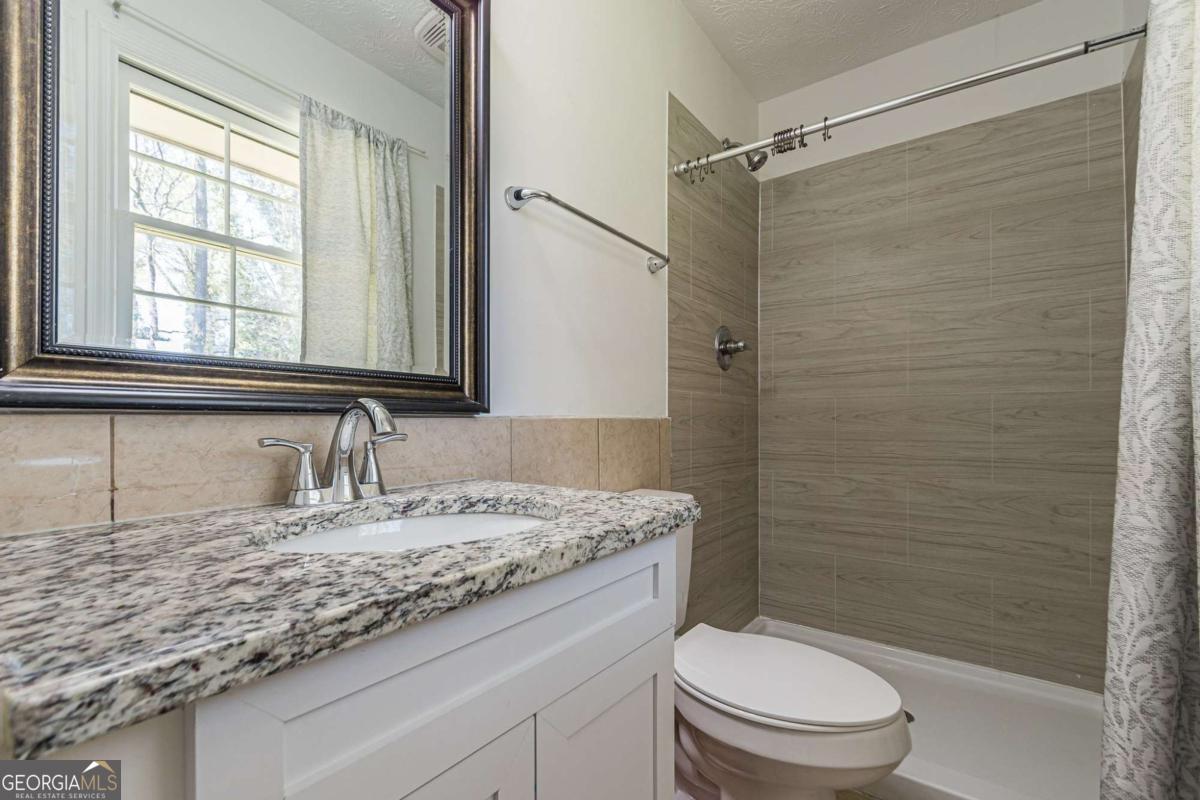 926 Live Oak Court