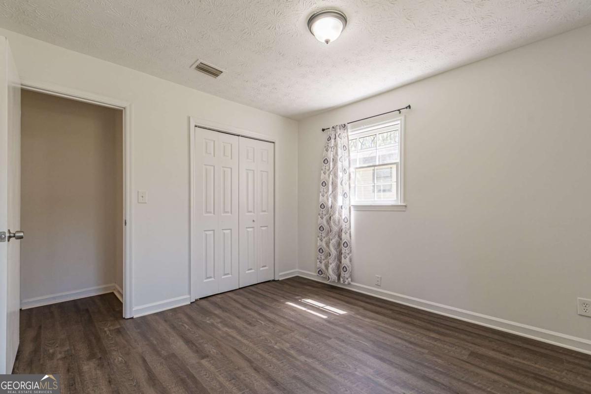 926 Live Oak Court
