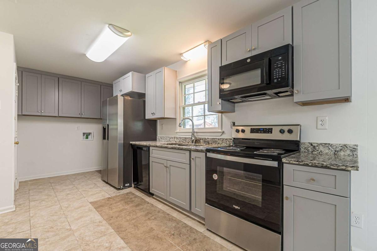 926 Live Oak Court