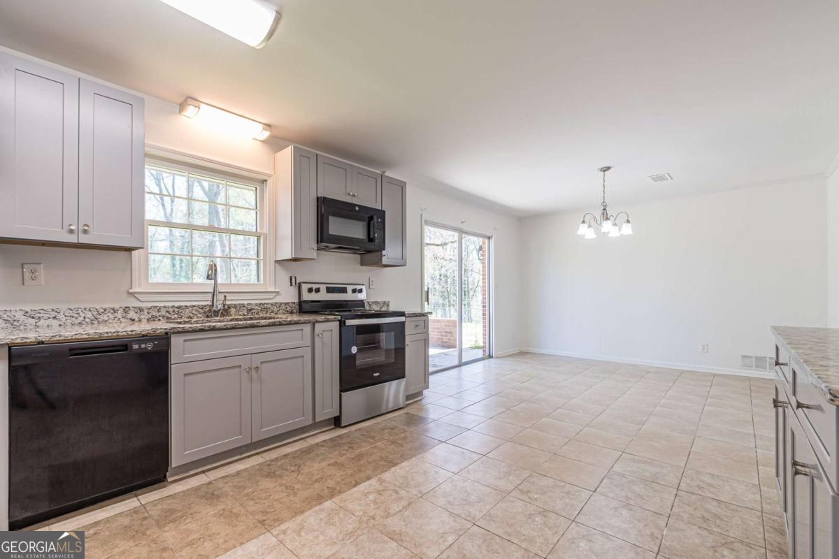 926 Live Oak Court