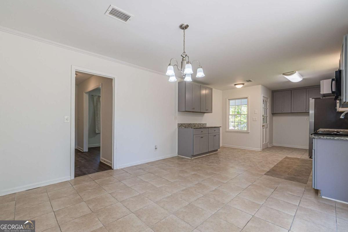 926 Live Oak Court