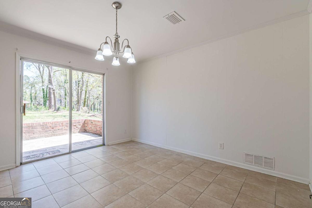 926 Live Oak Court