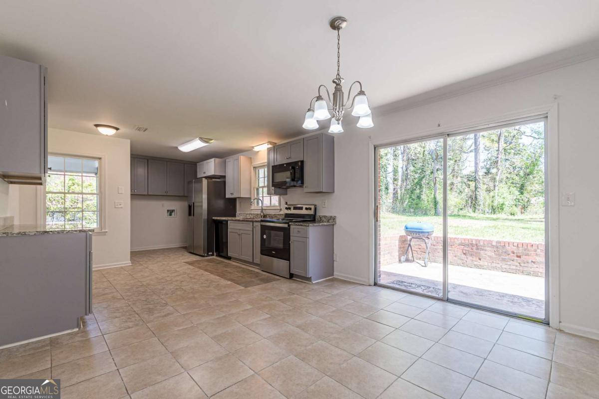 926 Live Oak Court