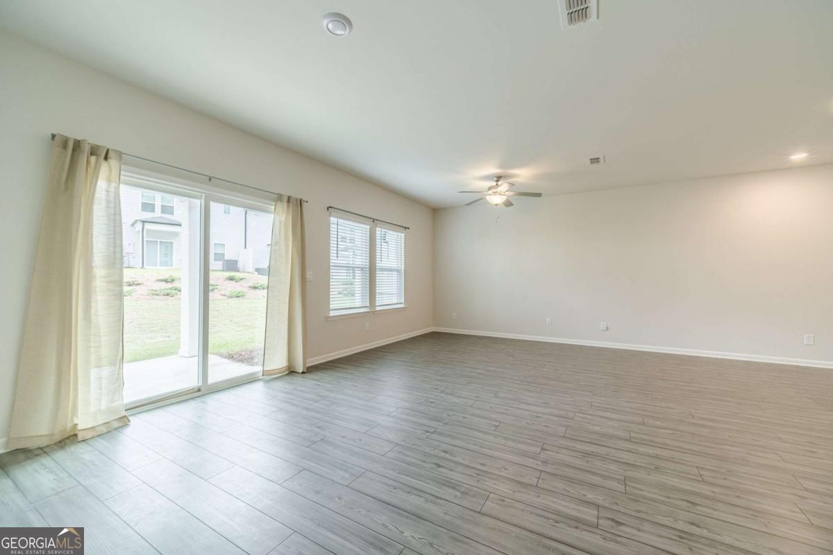1412 Villageside Court