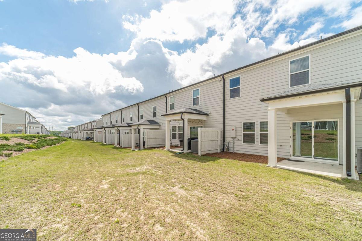 1412 Villageside Court
