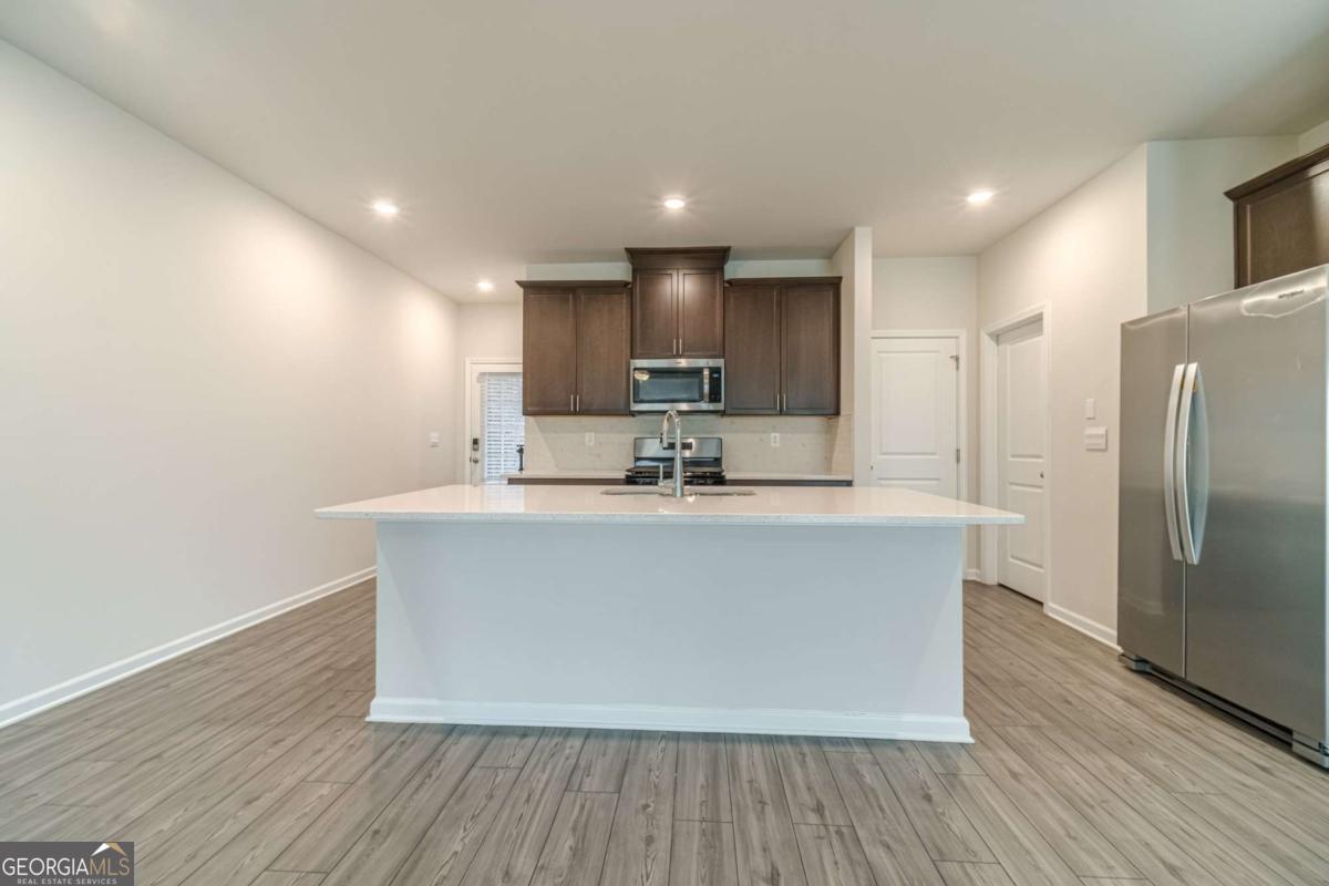 1412 Villageside Court