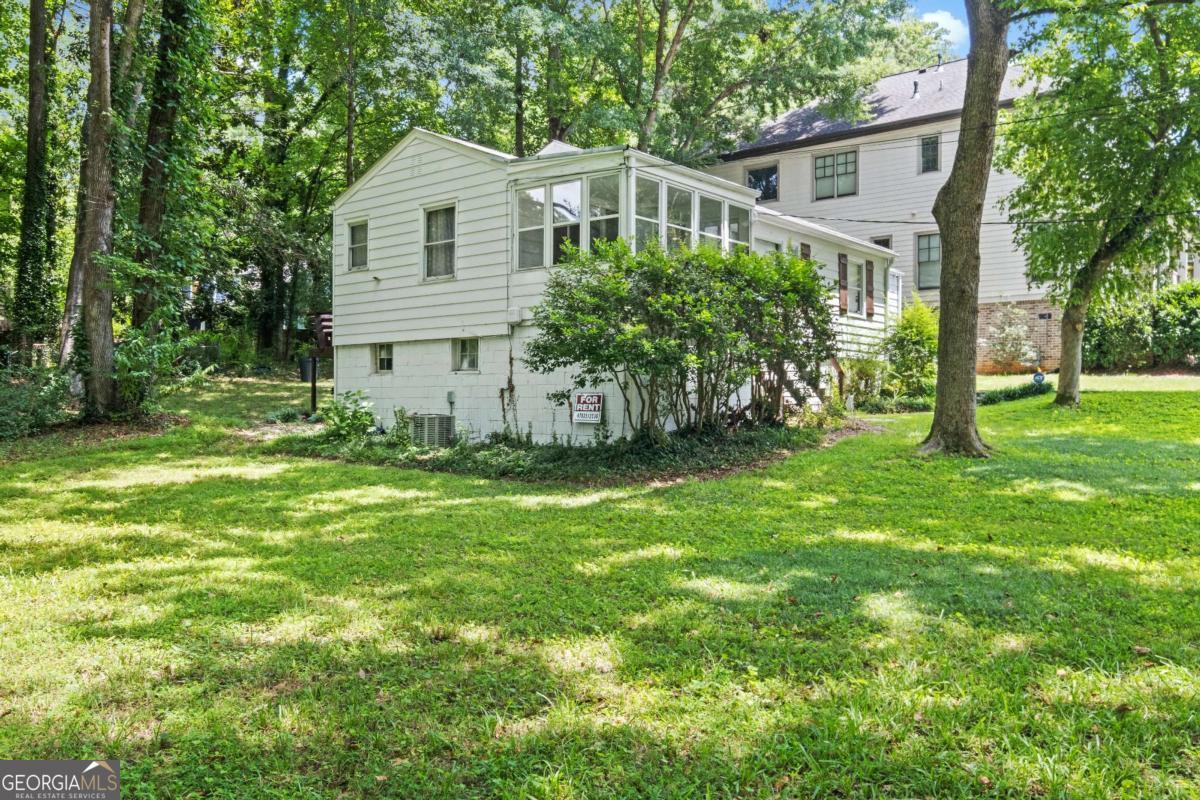 1738 Duke Road