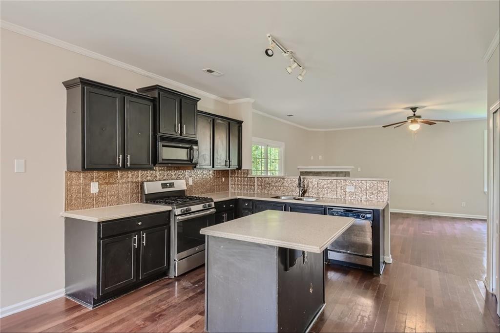 575 Golden Meadow Drive