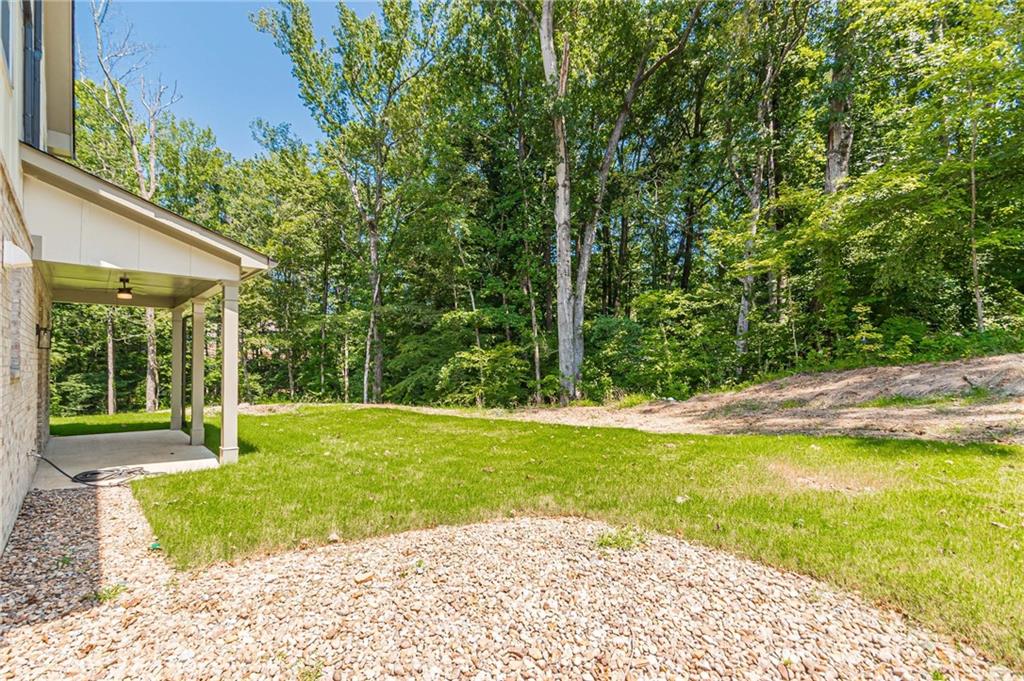 658 Rockbridge Rd NW