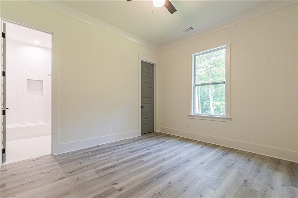 658 Rockbridge Rd NW