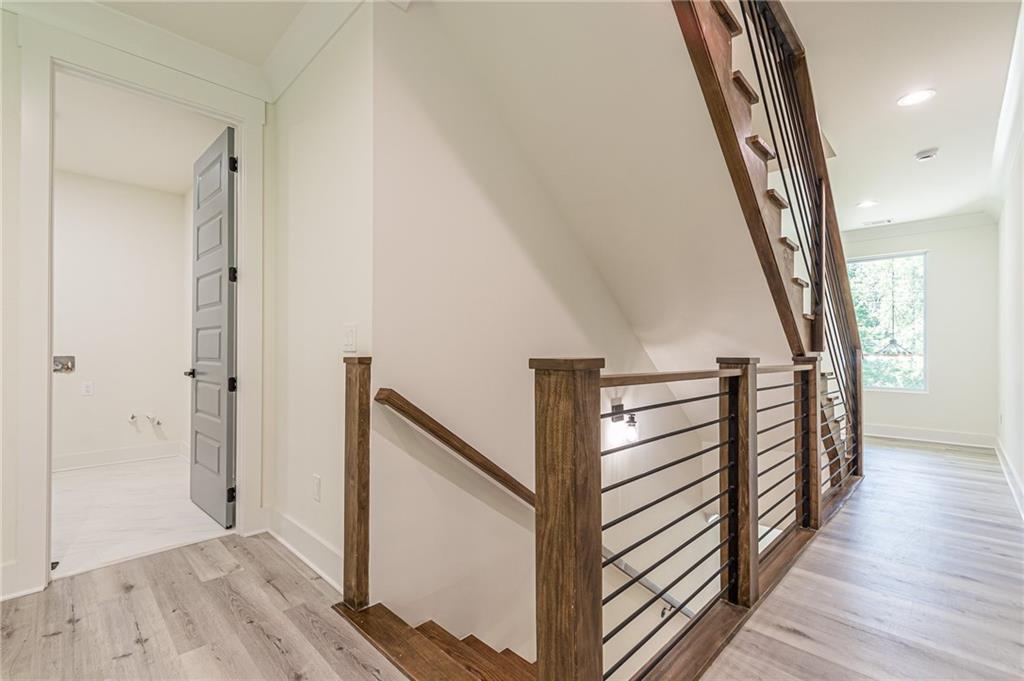 658 Rockbridge Rd NW