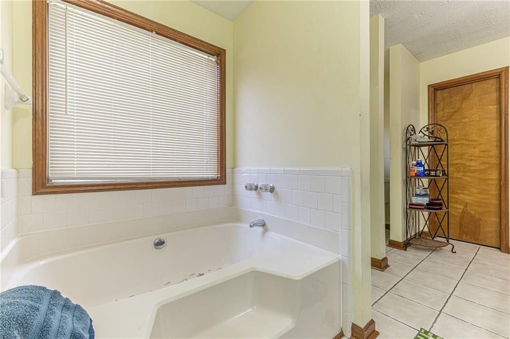 2143 CHEYENNE Lane