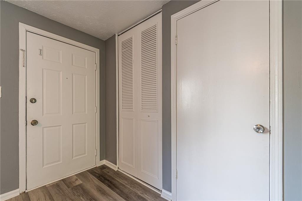806 Houndstooth Trail NW