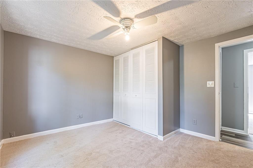 806 Houndstooth Trail NW