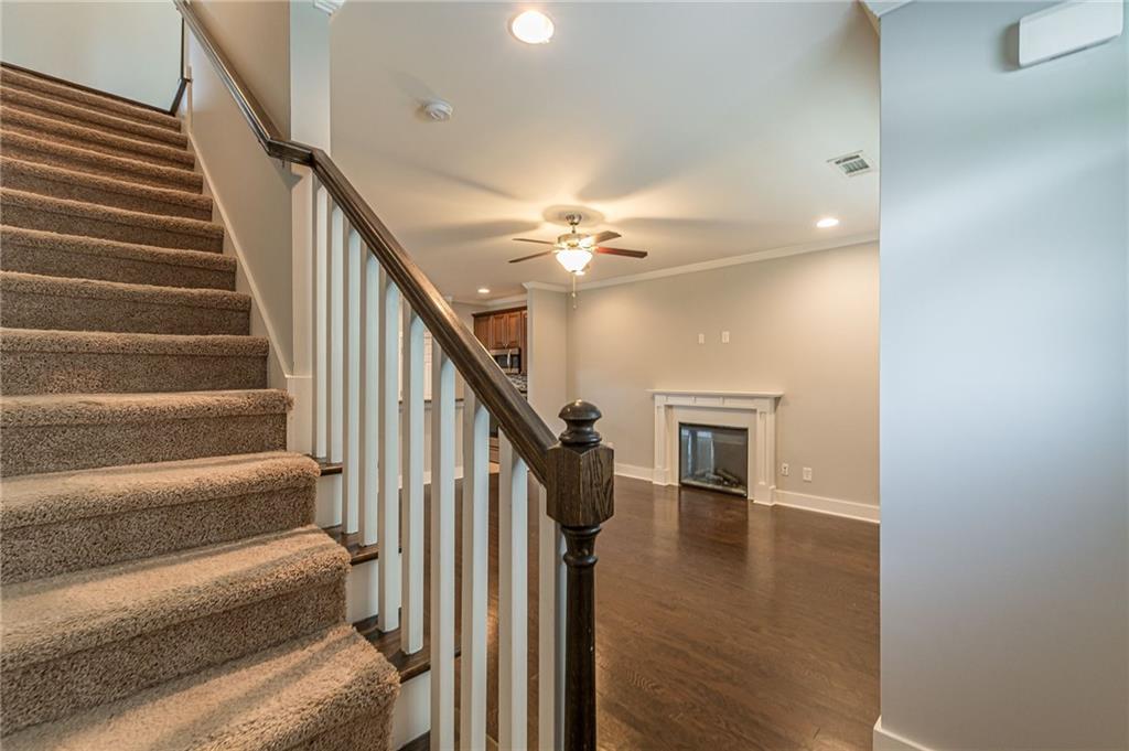 1785 Maple Walk Circle SW