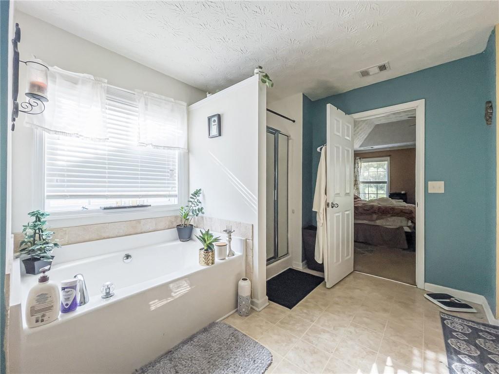 4529 Woodgate Hill Trail