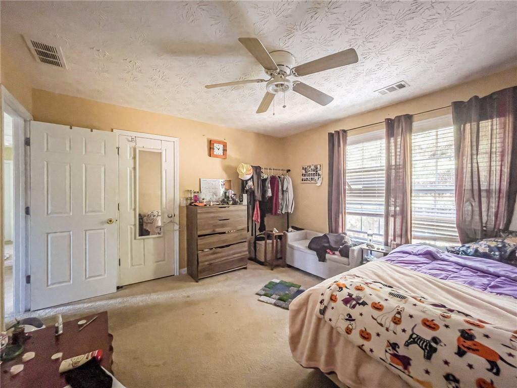 4529 Woodgate Hill Trail