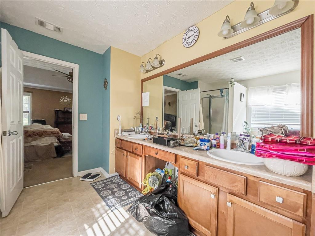 4529 Woodgate Hill Trail