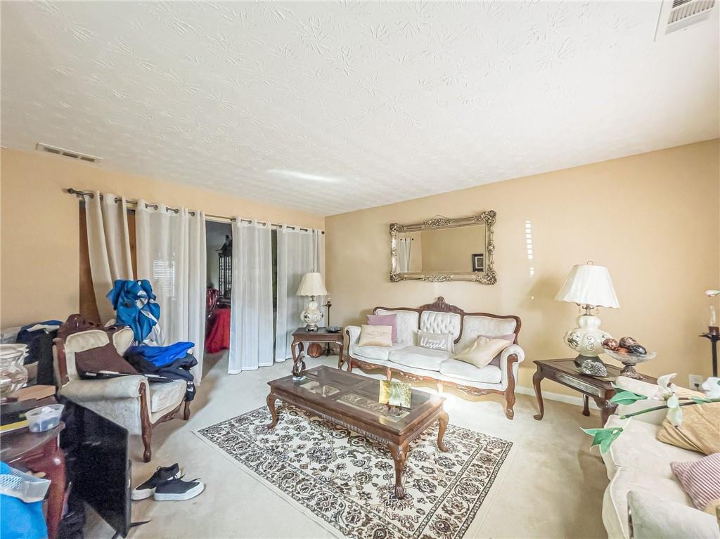 4529 Woodgate Hill Trail