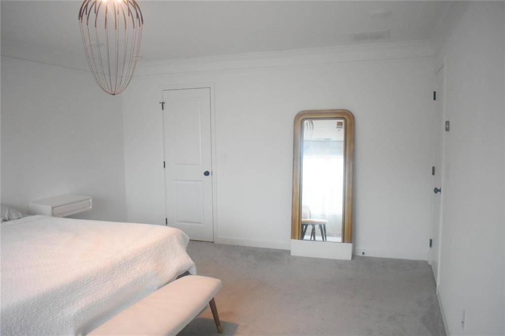 3596 Silvery Way