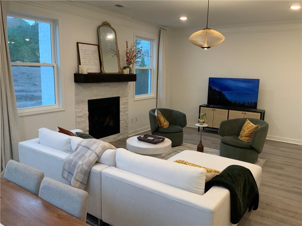 3596 Silvery Way