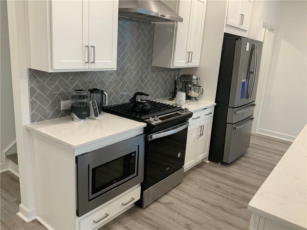 3596 Silvery Way