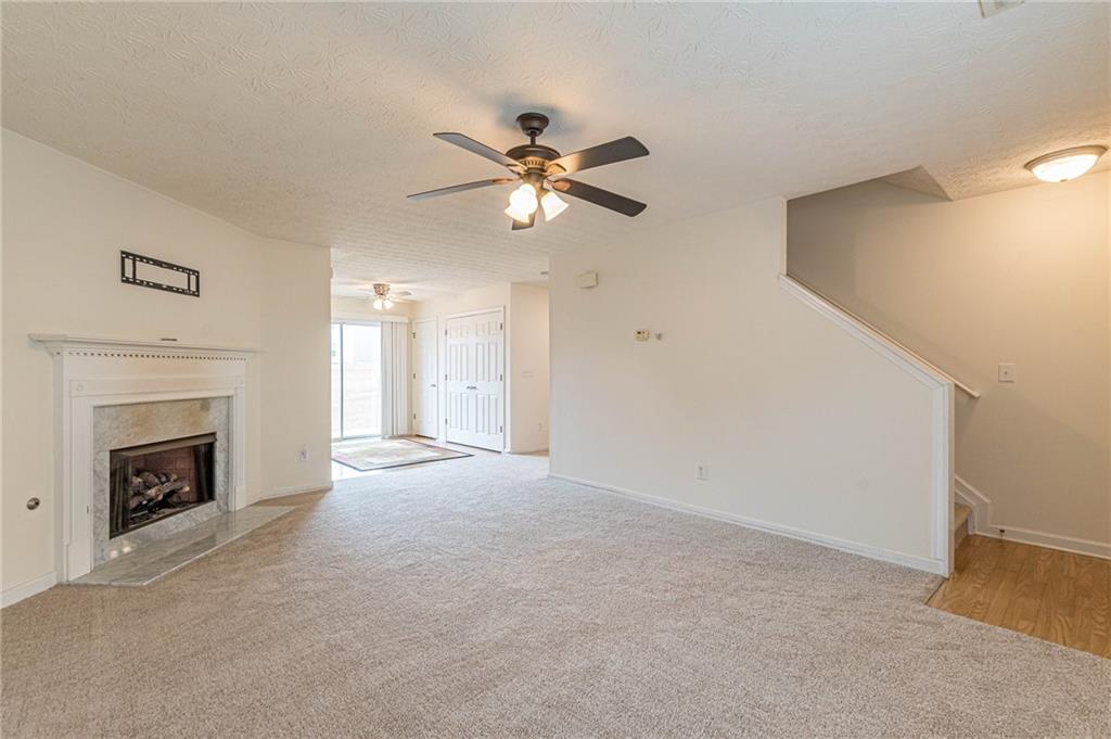 9464 Lakeview Road